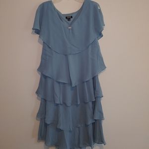 Dressy Short Sleeve Tiered Shift Dress